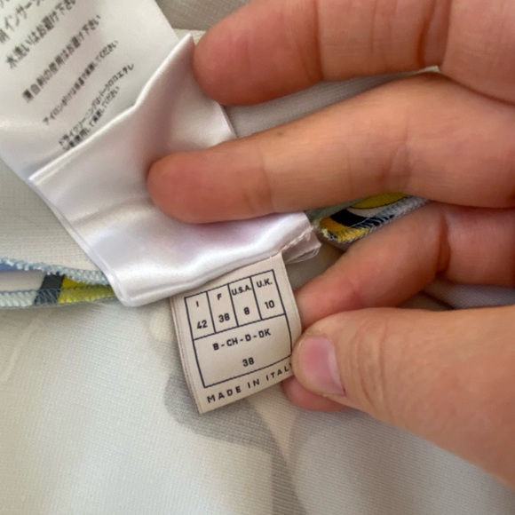 Emilio Pucci v-neck stretch jersey printed dress - Picture 12 of 16